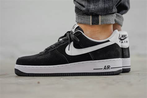 nike air force 1 zwart wit suede|air force 1 suede women's.